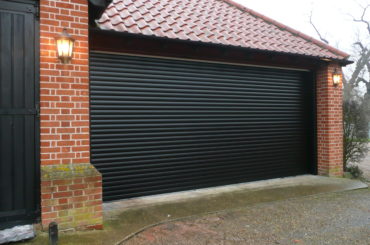 Гаражни врати